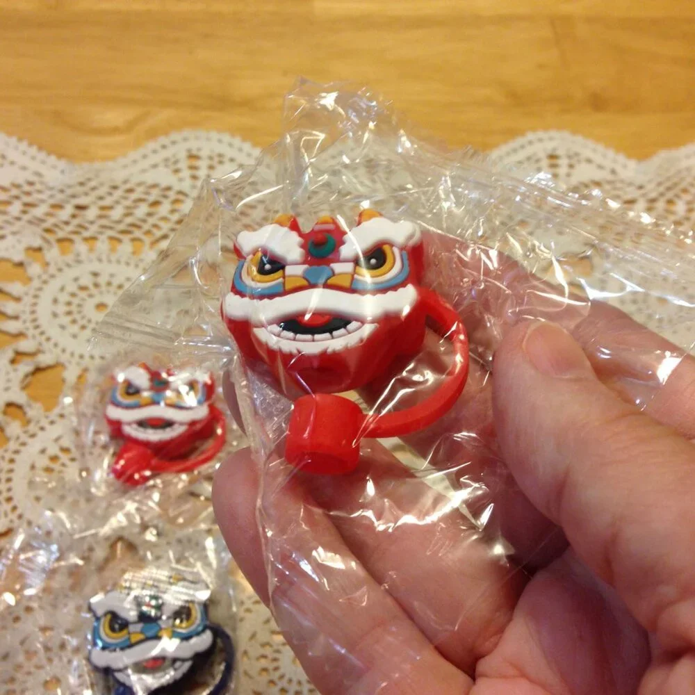 Straw Toppers set, Chinese Lion Dancers